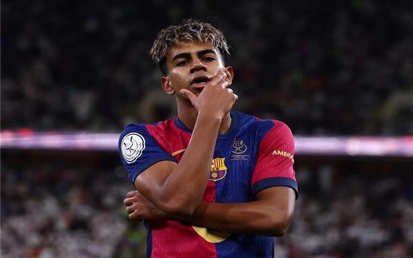 باريس سان جيرمان يجهز صفقة قياسية للتعاقد مع لامين يامال