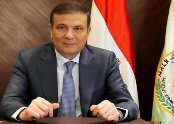 وزير الزراعة يحيل مخالفات “الجمعية التعاونية بالعسيلية” للنيابة العامة