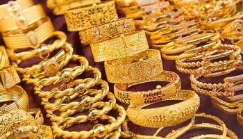 الذهب يسجل مستويات قياسية جديدة في مصر بعد تجاوز الأونصة 4000 دولار عالميًا