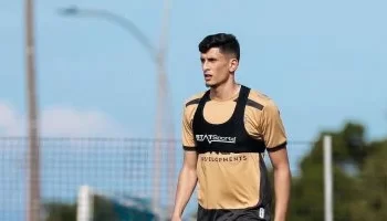 الزمالك يضع محمد عواد وصلاح مصدق على قائمة الراحلين لـ ‘أسباب فنية وتخفيف الأعباء المالية'”