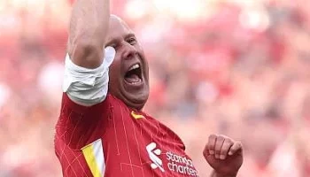 ليفربول يتحرك لضم ثلاثي هجومي جديد بقيادة مايكل أوليس بصفقة قد تتجاوز 100 مليون يورو