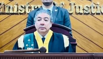 محاكمة ‘طفل الدارك ويب’ مجدداً بتهمة الاتجار بالبشر.. والمتهم الأول في قضية القتل يواجه الإعدام”