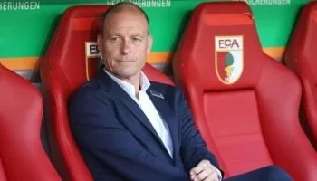 المدير الفني الدنماركي ياس توروب يبدأ مهمته مع الأهلي غداً خلفاً لريبيرو