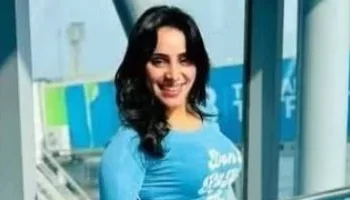 تصادم سيارة المطربة رحمة عصام بدراجة نارية في البحر الأعظم.. والتصالح في قسم الجيزة