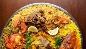 طريقة عمل “الأرز بالمكسرات”: طبق فاخر بخطوات سهلة وسريعة مع الشيف مي صيام