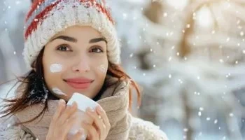 دليلك للبشرة المتوهجة في الشتاء: 6 نصائح ذكية لمقاومة الجفاف والتقلبات الجوية