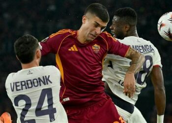 الدوري الأوروبي.. حارس ليل يكتب التاريخ ويقود فريقه لإسقاط روما