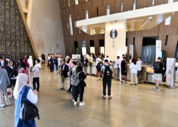 المتحف المصري الكبير يواصل جذب الزوار.. 19 ألف زائر يوميًا منذ افتتاحه للجمهور