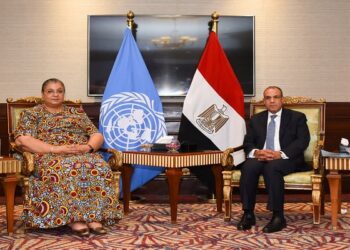 وزير الخارجية يؤكد أهمية خروج جميع القوات الأجنبية والمرتزقة من الأراضي الليبية