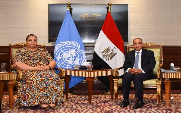 وزير الخارجية يؤكد أهمية خروج جميع القوات الأجنبية والمرتزقة من الأراضي الليبية