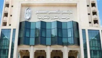 دليل إرشادي من الأزهر: أحكام صلاة الجماعة وكيفية إتمامها للمسبوق