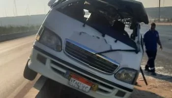 إصابة 5 أشخاص في حادث انقلاب ميكروباص أعلى طريق الإسماعيلية الصحراوي