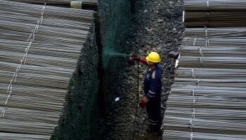 استقرار سعر الحديد في مصر اليوم الإثنين 24 نوفمبر 2025