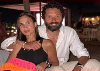 كريم محمود عبد العزيز يعلن انفصاله عن زوجته آن الرفاعي: “حاولنا سنين كتير إن الحياة تستمر وفشلنا”