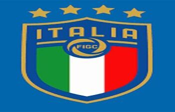 وفاة بوفون أحد أعظم حراس المرمى في إيطاليا