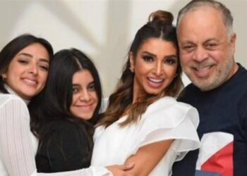 أشرف زكي يتقدم ببلاغ ضد شريف الصيرفي يتهمه بالتنمر على ابنته