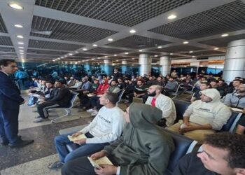 « الخارجية» تنجح في استعادة 131 مواطن مصري من ليبيا