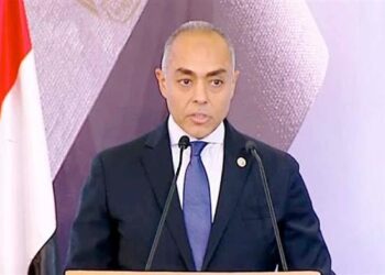 الوطنية للانتخابات تسلم محاضر الفرز والحصر العددي لانتخابات النواب إلى الإدارية العليا