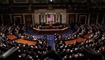 صفقة لإنهاء أطول إغلاق حكومي: مجلس الشيوخ يتوصل لاتفاق ثنائي لتمويل الحكومة حتى يناير 2026