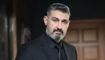 النجم ياسر جلال يعتذر لجمهوره عن معلومة تاريخية خاطئة أدلى بها في مهرجان وهران السينمائي