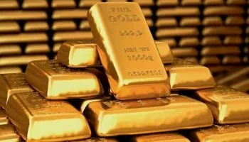 ارتفاع تاريخي: سعر الذهب عيار 21 يتخطى 5500 جنيه للجرام.. مدعوماً بتوقعات خفض الفائدة