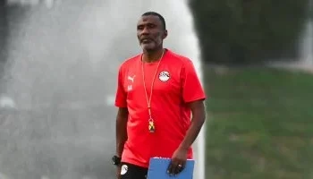 الاتحاد المصري يقرر تسريح جهاز منتخب الناشئين بقيادة أحمد الكاس بعد الخروج من مونديال قطر