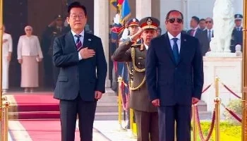 رئيس كوريا الجنوبية يصل قصر الاتحادية في زيارة رسمية لتعزيز التعاون مع مصر