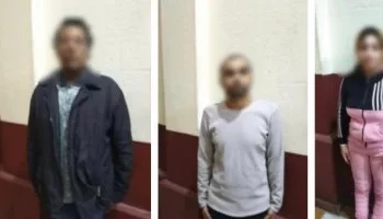 الداخلية تضبط عصابة تروّج لأعمال منافية للآداب عبر تطبيقات الهواتف بالإسكندرية