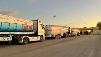 الهلال الأحمر المصري يطلق القافلة رقم 81 “زاد العزة” محملة بأكثر من 10 آلاف طن مساعدات عاجلة لغزة