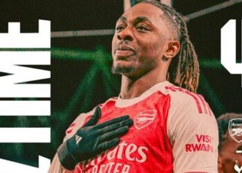 آرسنال يكتسح توتنهام برباعية في ديربي شمال لندن الكبير