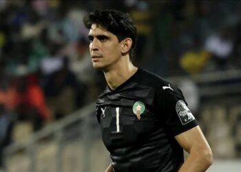 جوائز الكاف 2025.. ياسين بونو أفضل حارس مرمى إفريقي