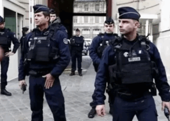 بسبب تهديد بوجود قنبلة.. إخلاء مقر التليفزيون الفرنسي