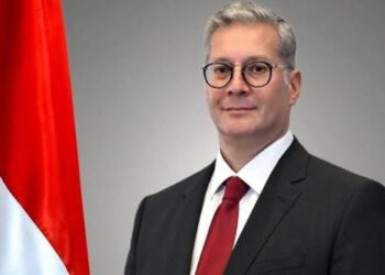 نقيب البترول يشيد بتصريحات بدوى فى اليوبيل الذهبي لعيد البترول