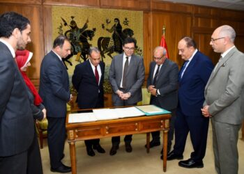 دبلوماسية “الوثائق”.. وزير الخارجية يتسلم خرائط ومعاهدات تاريخية نادرة بعد ترميمها بدار الكتب