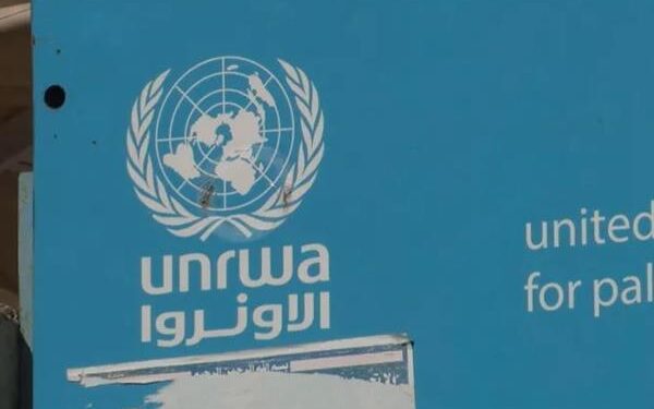 الأونروا: آلاف الشاحنات جاهزة لدخول غزة.. وإسرائيل تمنع مئات الأصناف الأساسية