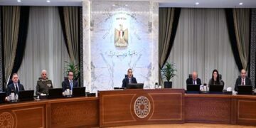 مجلس الوزراء يُوافق على استكمال إجراءات طرح محطات توليد الكهرباء بجبل الزيت