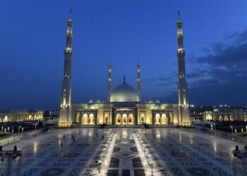 مواقيت الصلاة في محافظات مصر اليوم الجمعة 19 ديسمبر 2025