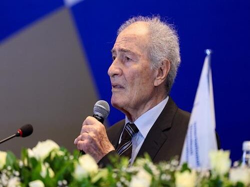 حسن مصطفى يفوز برئاسة الاتحاد الدولي لكرة اليد للدورة السابعة على التوالي