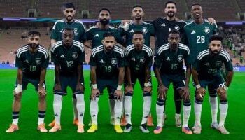 “ديربي الخليج” على البرونزية: التشكيل الرسمي لمباراة السعودية والإمارات