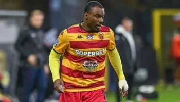 الأهلي يحوّل دفة المفاوضات: التركيز على الكونغولي أفيميكو بولولو بعد مغالاة غايس السويدي في صفقة دياباتي