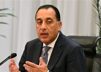 رئيس الوزراء يُغادر القاهرة متجهًا إلى لبنان لبحث ملفات تعزيز التعاون المشترك