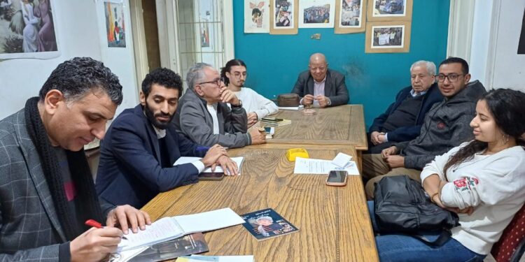 لجنة الدفاع عن سجناء الرأى تعد مذكرة للنائب العام للمطالبة بإطلاق سراح المعتقلين السياسيين