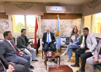 رئيس جامعة سوهاج يستقبل أعضاء لجنة تحكيم مهرجان «تياترو» المسرحي في دورته السادسة