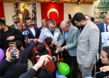 سفارة تركيا في القاهرة تواصل أنشطة المساعدات للفلسطينيين.