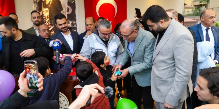 سفارة تركيا في القاهرة تواصل أنشطة المساعدات للفلسطينيين.