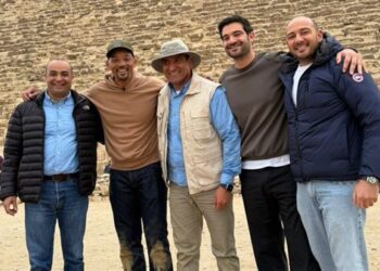 الممثل العالمي ويل سميث يزور أهرامات الجيزة خلال إجازته في مصر