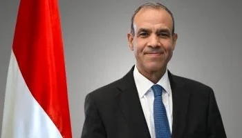 دعم مصر للجهود الإنسانية في غزة والسودان: وزير الخارجية يتواصل مع وكيل الأمم المتحدة لتنسيق المساعدات