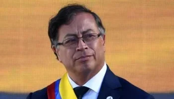 “من التهديد بالحرب إلى البيت الأبيض”.. كواليس أول مكالمة بين ترامب وبيترو في 2026