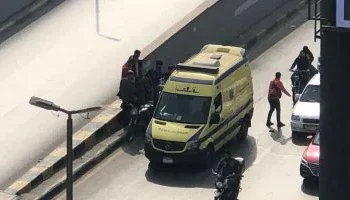 حادث العياط الأليم.. مصرع طبيب شاب وإصابة شخص صدمتهما سيارة “مخمور” والعثور على كحوليات داخلها