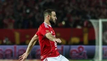 خارطة صفقات الأهلي في يناير: “عمر كمال” يقترب من الرحيل.. و”تورُوب” يجهز مفاجأة لفاركو بوجوه شابة